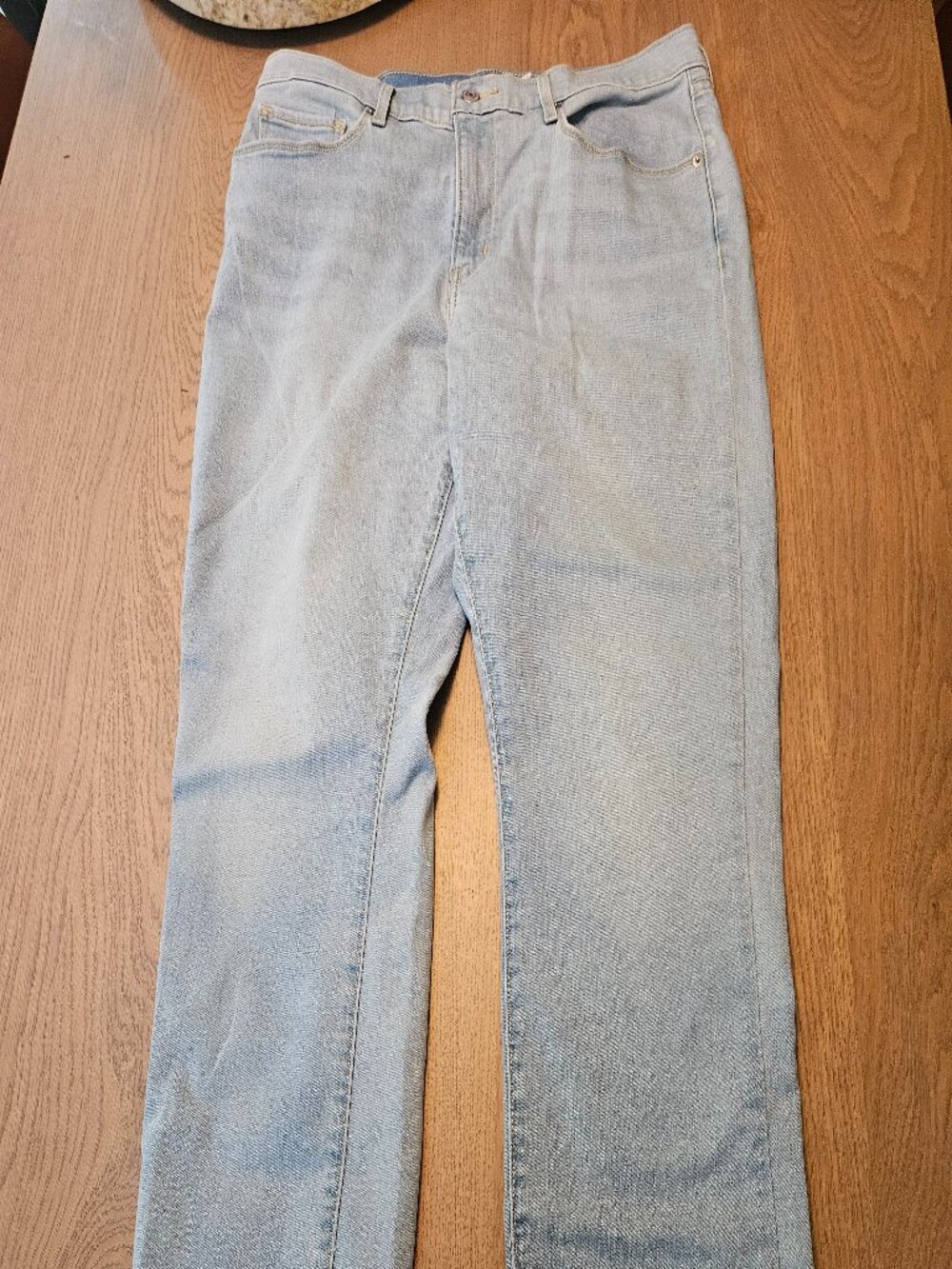 Levi's Classic Straight Jeans Light Wash Mid Rise Women's Size 14